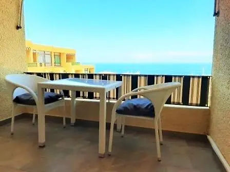 Beach And Sun 10 Apartament *